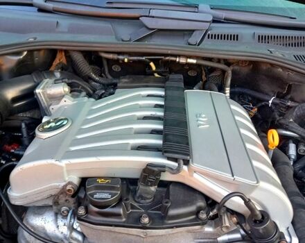 Черный Фольксваген Туарег, объемом двигателя 3.6 л и пробегом 0 тыс. км за 9500 $, фото 3 на Automoto.ua