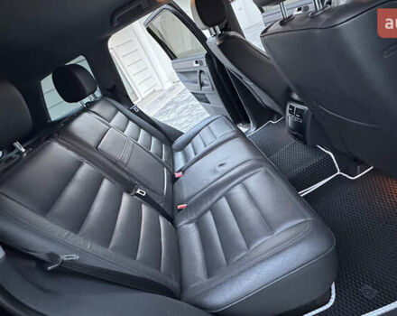 Чорний Фольксваген Туарег, об'ємом двигуна 2.5 л та пробігом 176 тис. км за 9950 $, фото 44 на Automoto.ua