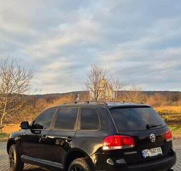 Черный Фольксваген Туарег, объемом двигателя 2.97 л и пробегом 343 тыс. км за 10000 $, фото 7 на Automoto.ua