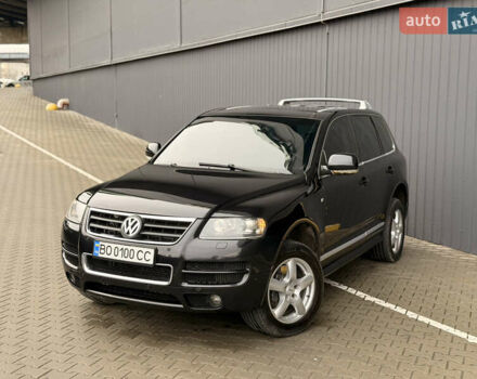 Черный Фольксваген Туарег, объемом двигателя 4.9 л и пробегом 340 тыс. км за 6900 $, фото 5 на Automoto.ua
