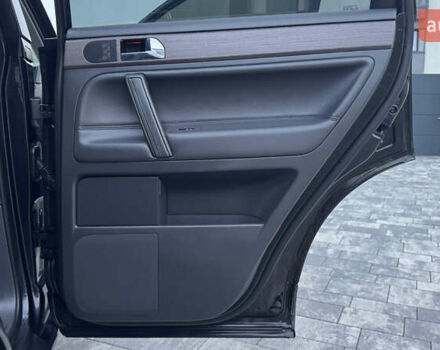 Чорний Фольксваген Туарег, об'ємом двигуна 2.5 л та пробігом 176 тис. км за 9950 $, фото 16 на Automoto.ua