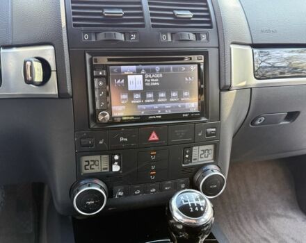 Черный Фольксваген Туарег, объемом двигателя 2.5 л и пробегом 232 тыс. км за 5950 $, фото 20 на Automoto.ua