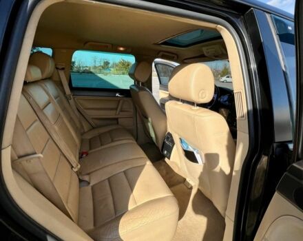 Черный Фольксваген Туарег, объемом двигателя 3 л и пробегом 295 тыс. км за 6900 $, фото 13 на Automoto.ua