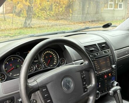 Чорний Фольксваген Туарег, об'ємом двигуна 5 л та пробігом 300 тис. км за 4700 $, фото 10 на Automoto.ua