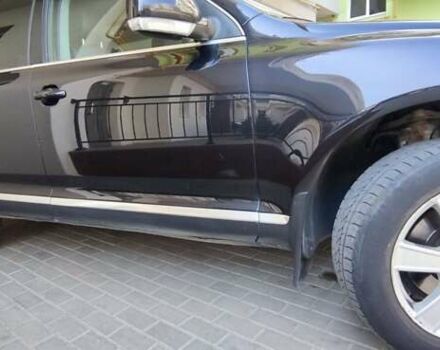 Чорний Фольксваген Туарег, об'ємом двигуна 3 л та пробігом 365 тис. км за 10700 $, фото 6 на Automoto.ua