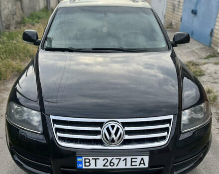 Чорний Фольксваген Туарег, об'ємом двигуна 3 л та пробігом 230 тис. км за 14000 $, фото 2 на Automoto.ua