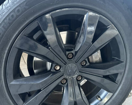 Чорний Фольксваген Туарег, об'ємом двигуна 3.2 л та пробігом 520 тис. км за 7600 $, фото 10 на Automoto.ua