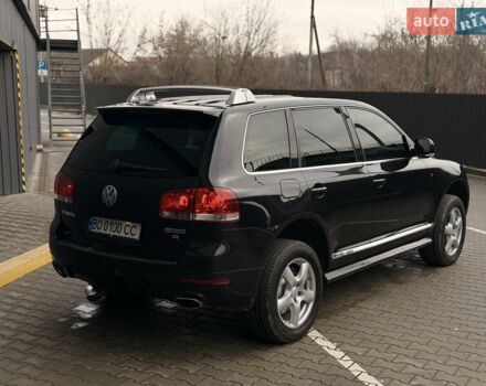Черный Фольксваген Туарег, объемом двигателя 4.9 л и пробегом 340 тыс. км за 6900 $, фото 32 на Automoto.ua