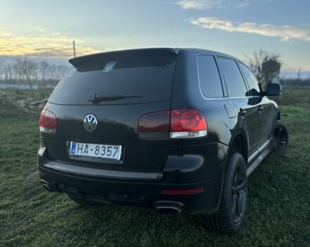 Черный Фольксваген Туарег, объемом двигателя 3 л и пробегом 446 тыс. км за 5650 $, фото 2 на Automoto.ua