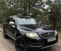 Чорний Фольксваген Туарег, об'ємом двигуна 3 л та пробігом 272 тис. км за 6500 $, фото 1 на Automoto.ua