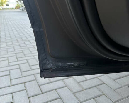 Чорний Фольксваген Туарег, об'ємом двигуна 3.2 л та пробігом 520 тис. км за 7600 $, фото 7 на Automoto.ua