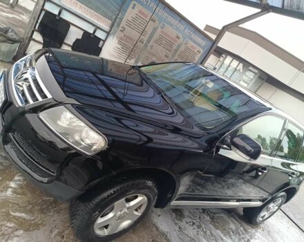 Чорний Фольксваген Туарег, об'ємом двигуна 3 л та пробігом 285 тис. км за 8500 $, фото 1 на Automoto.ua