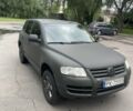 Фольксваген Туарег 2006 у Борисполе на Automoto.ua Чорний Фольксваген Туарег, об'ємом двигуна 2.5 л та пробігом 300 тис. км за 4300 $, фото 1 на Automoto.ua