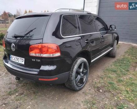 Чорний Фольксваген Туарег, об'ємом двигуна 3 л та пробігом 318 тис. км за 9200 $, фото 13 на Automoto.ua