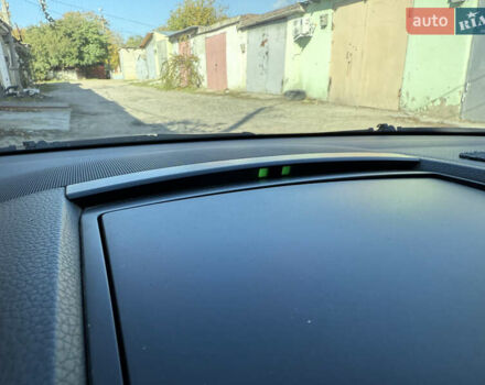 Черный Фольксваген Туарег, объемом двигателя 3 л и пробегом 340 тыс. км за 7500 $, фото 33 на Automoto.ua