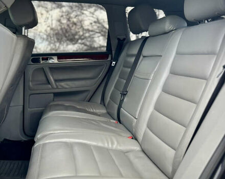 Чорний Фольксваген Туарег, об'ємом двигуна 3.2 л та пробігом 250 тис. км за 7500 $, фото 10 на Automoto.ua