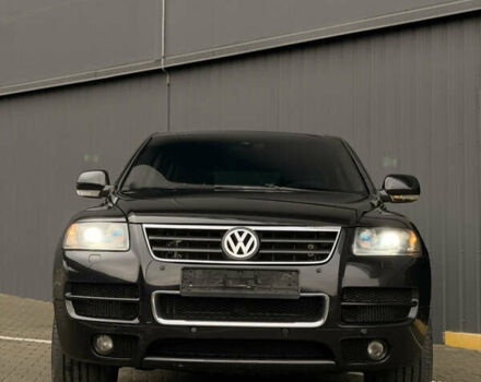 Черный Фольксваген Туарег, объемом двигателя 4.9 л и пробегом 340 тыс. км за 6900 $, фото 43 на Automoto.ua
