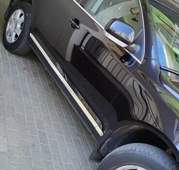 Чорний Фольксваген Туарег, об'ємом двигуна 3 л та пробігом 365 тис. км за 10700 $, фото 5 на Automoto.ua