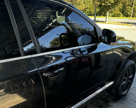 Черный Фольксваген Туарег, объемом двигателя 5 л и пробегом 270 тыс. км за 8750 $, фото 10 на Automoto.ua