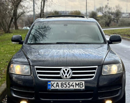 Чорний Фольксваген Туарег, об'ємом двигуна 3.2 л та пробігом 250 тис. км за 7500 $, фото 1 на Automoto.ua