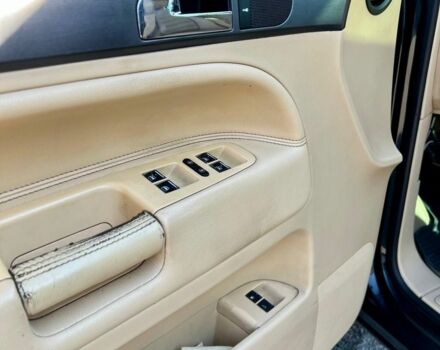 Черный Фольксваген Туарег, объемом двигателя 3 л и пробегом 295 тыс. км за 6900 $, фото 16 на Automoto.ua