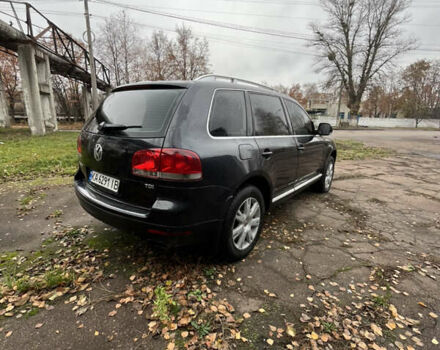 Черный Фольксваген Туарег, объемом двигателя 2.97 л и пробегом 301 тыс. км за 8950 $, фото 5 на Automoto.ua