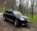 Черный Фольксваген Туарег, объемом двигателя 3 л и пробегом 337 тыс. км за 11000 $, фото 8 на Automoto.ua