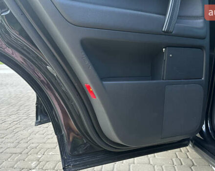 Черный Фольксваген Туарег, объемом двигателя 2.97 л и пробегом 281 тыс. км за 10500 $, фото 9 на Automoto.ua