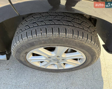 Черный Фольксваген Туарег, объемом двигателя 3 л и пробегом 340 тыс. км за 7500 $, фото 15 на Automoto.ua