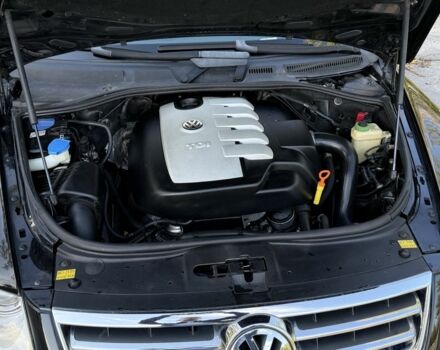 Черный Фольксваген Туарег, объемом двигателя 2.5 л и пробегом 232 тыс. км за 5950 $, фото 22 на Automoto.ua