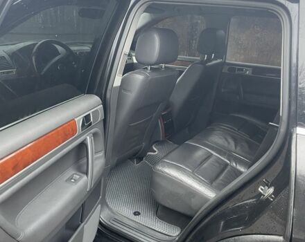 Чорний Фольксваген Туарег, об'ємом двигуна 2.5 л та пробігом 351 тис. км за 10000 $, фото 12 на Automoto.ua