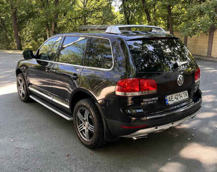 Чорний Фольксваген Туарег, об'ємом двигуна 3 л та пробігом 280 тис. км за 11000 $, фото 5 на Automoto.ua