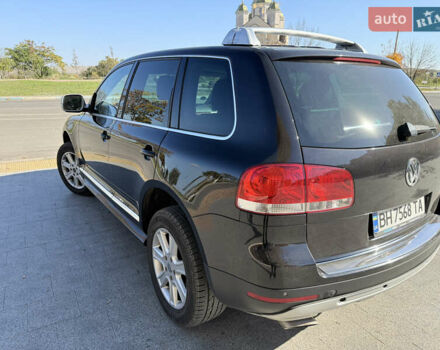 Черный Фольксваген Туарег, объемом двигателя 3 л и пробегом 340 тыс. км за 7500 $, фото 3 на Automoto.ua