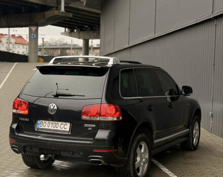 Черный Фольксваген Туарег, объемом двигателя 4.9 л и пробегом 340 тыс. км за 6900 $, фото 87 на Automoto.ua