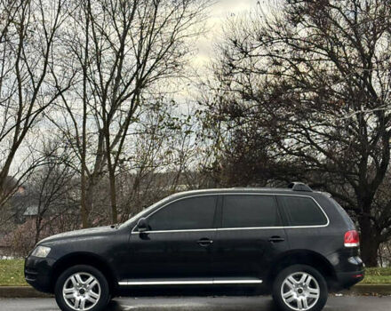 Чорний Фольксваген Туарег, об'ємом двигуна 3.2 л та пробігом 250 тис. км за 7500 $, фото 5 на Automoto.ua