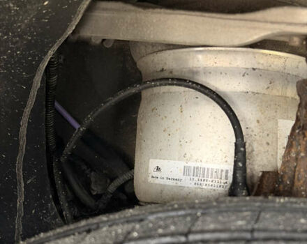 Черный Фольксваген Туарег, объемом двигателя 4.9 л и пробегом 340 тыс. км за 6900 $, фото 22 на Automoto.ua