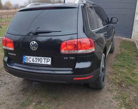 Чорний Фольксваген Туарег, об'ємом двигуна 3 л та пробігом 318 тис. км за 9200 $, фото 9 на Automoto.ua