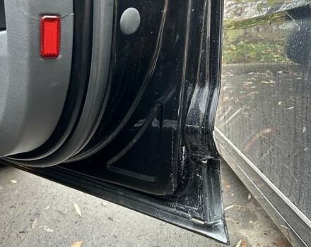 Черный Фольксваген Туарег, объемом двигателя 3 л и пробегом 330 тыс. км за 6800 $, фото 8 на Automoto.ua