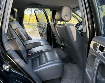 Черный Фольксваген Туарег, объемом двигателя 2.5 л и пробегом 232 тыс. км за 5950 $, фото 16 на Automoto.ua