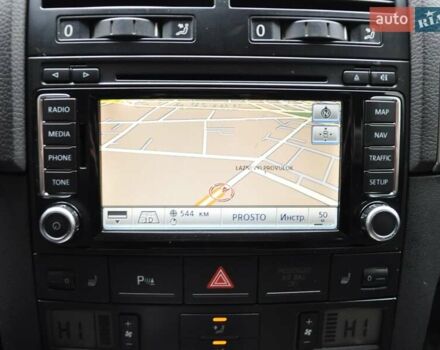 Черный Фольксваген Туарег, объемом двигателя 3 л и пробегом 335 тыс. км за 9803 $, фото 35 на Automoto.ua