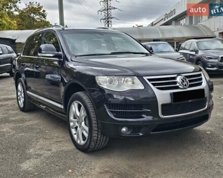 Черный Фольксваген Туарег, объемом двигателя 3.6 л и пробегом 250 тыс. км за 10700 $, фото 3 на Automoto.ua
