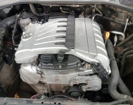 Черный Фольксваген Туарег, объемом двигателя 3.6 л и пробегом 339 тыс. км за 9400 $, фото 9 на Automoto.ua