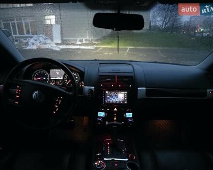 Черный Фольксваген Туарег, объемом двигателя 2.97 л и пробегом 238 тыс. км за 12600 $, фото 36 на Automoto.ua