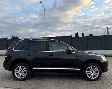 Чорний Фольксваген Туарег, об'ємом двигуна 3 л та пробігом 404 тис. км за 6500 $, фото 1 на Automoto.ua