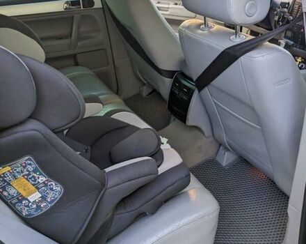 Чорний Фольксваген Туарег, об'ємом двигуна 2.97 л та пробігом 319 тис. км за 10600 $, фото 20 на Automoto.ua