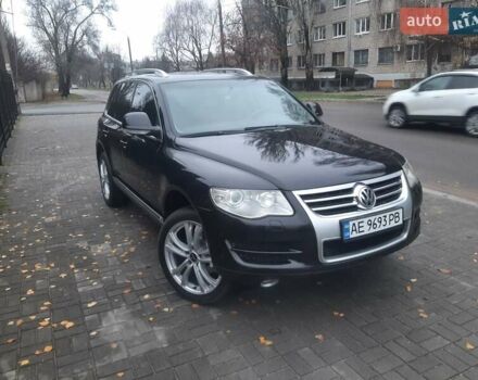 Черный Фольксваген Туарег, объемом двигателя 3 л и пробегом 445 тыс. км за 11500 $, фото 5 на Automoto.ua