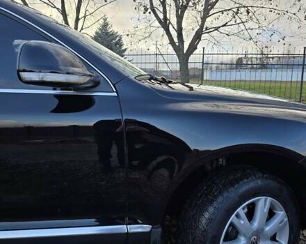 Черный Фольксваген Туарег, объемом двигателя 2.97 л и пробегом 296 тыс. км за 8800 $, фото 14 на Automoto.ua