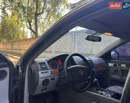 Чорний Фольксваген Туарег, об'ємом двигуна 2.97 л та пробігом 330 тис. км за 10500 $, фото 14 на Automoto.ua