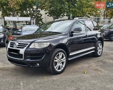 Черный Фольксваген Туарег, объемом двигателя 3.6 л и пробегом 250 тыс. км за 10700 $, фото 1 на Automoto.ua
