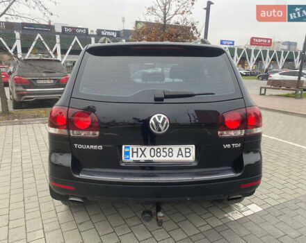 Черный Фольксваген Туарег, объемом двигателя 3 л и пробегом 273 тыс. км за 10500 $, фото 28 на Automoto.ua
